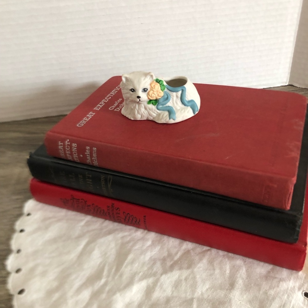 Vtg Miniature Bisque Cat Planter